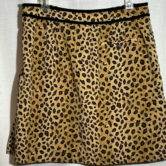 EP Pro Golf Skort 12Multicolored Animal Print Black Trim  Side ZIP Lining EUC - Picture 1 of 12